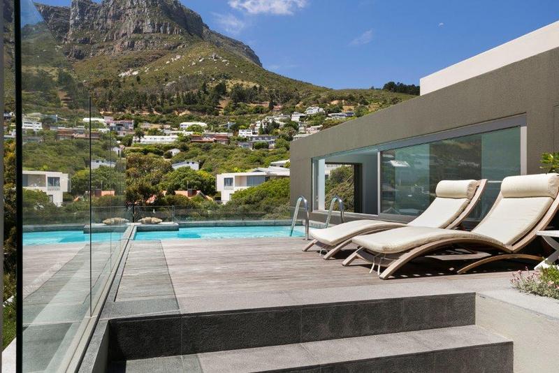 To Let 5 Bedroom Property for Rent in Llandudno Western Cape